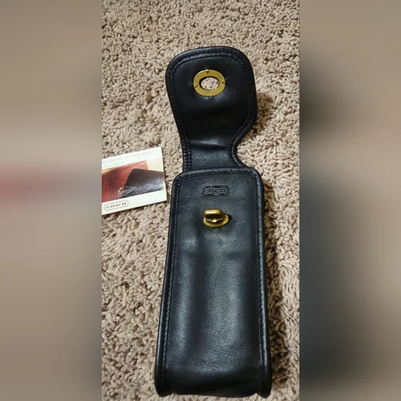 Coach Vintage 1995 Black Leather Cell Phone Case - Picture 5 of 9